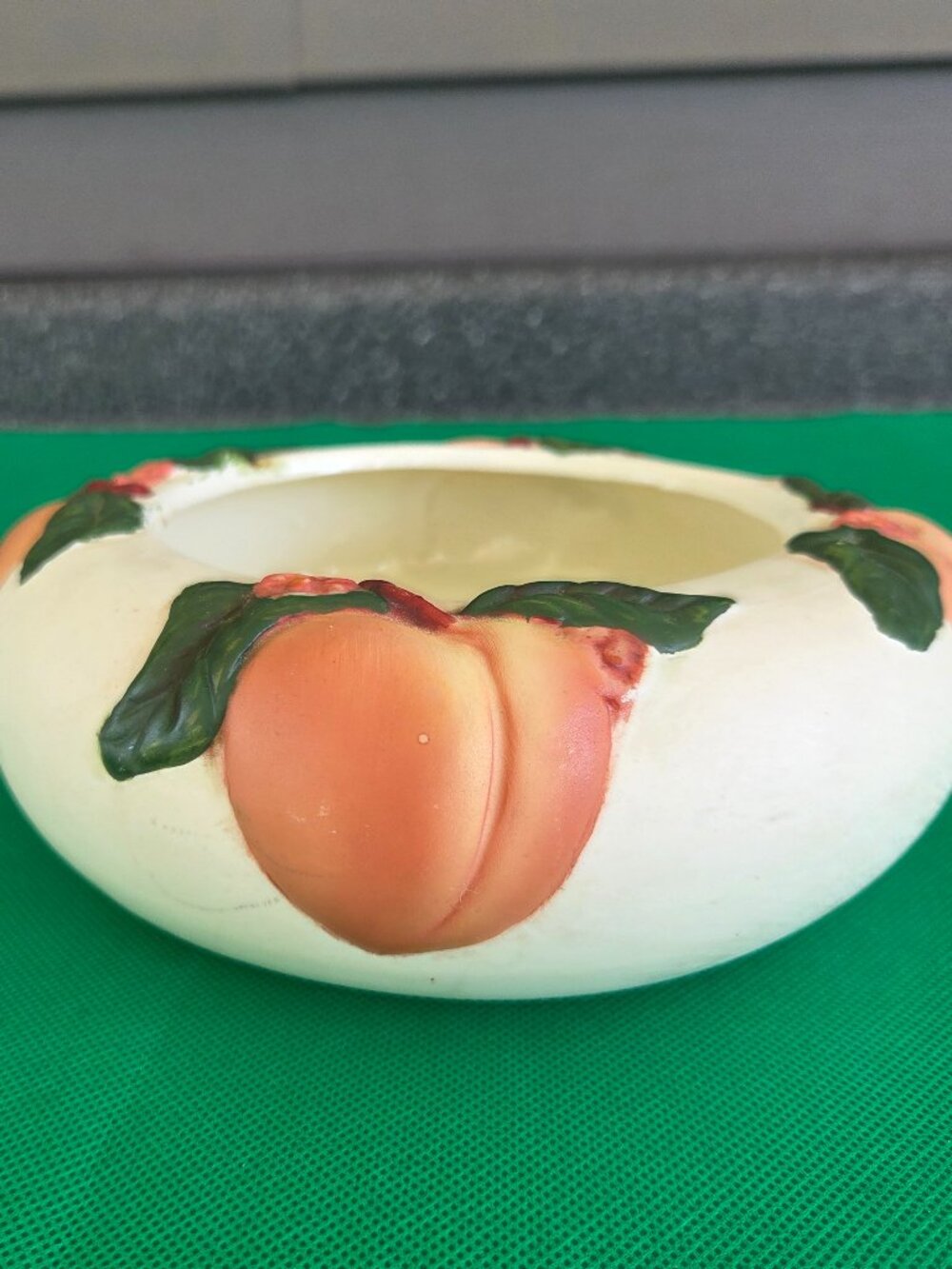 Vintage Claire Burke Pottery Serving Bowl Beige Ceramic 3D Peaches Design Round